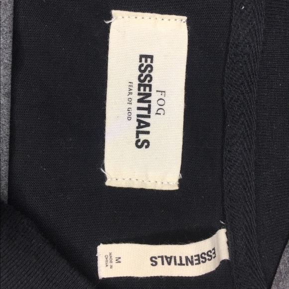 Fear of God Essentials Boxy Tee Shirt - Picture 4 of 4